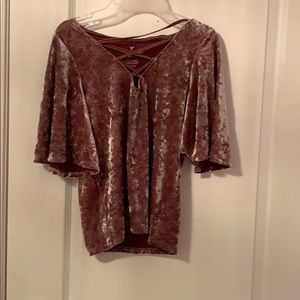 American Eagle fleece fancy top